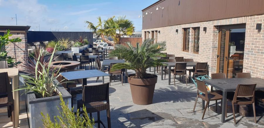Inauguration de la terrasse du restaurant de Tourlaville